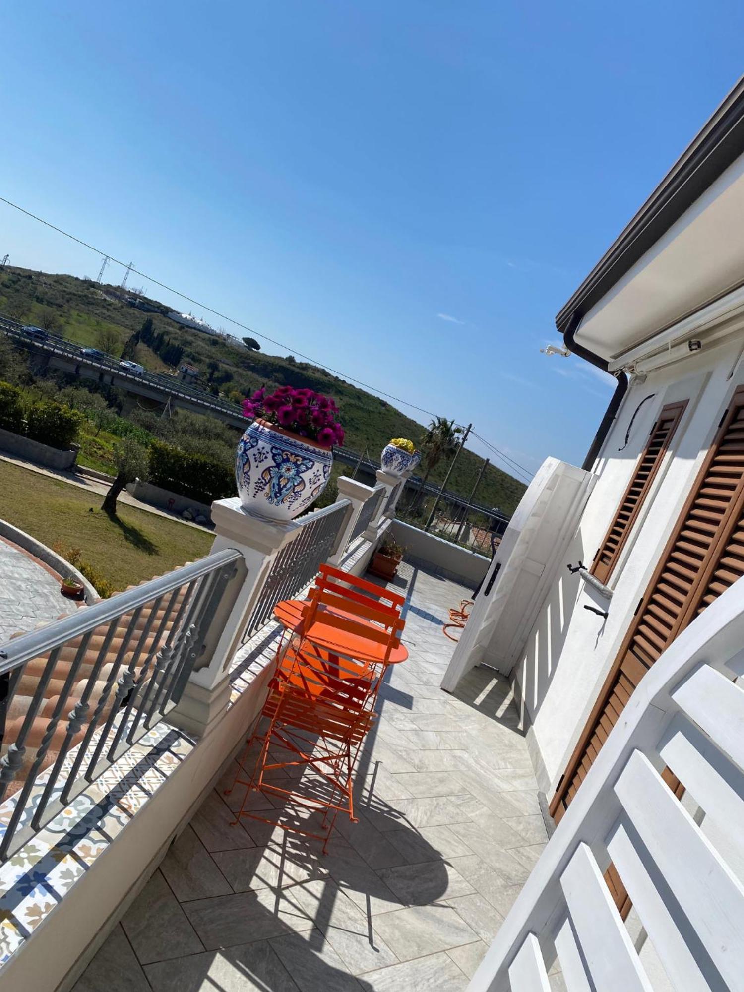 B & B Vilenia 산 니콜라 아르첼라 외부 사진